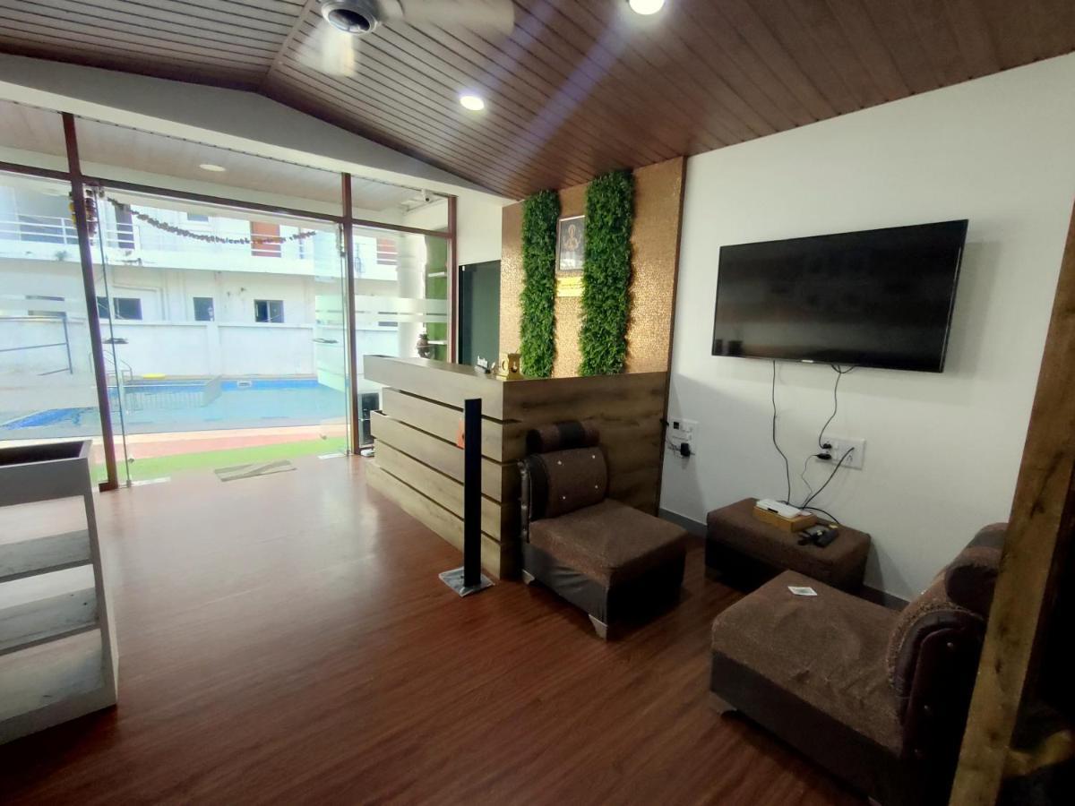 Lotus Hotel Nagaon Beach Alibag Exterior photo
