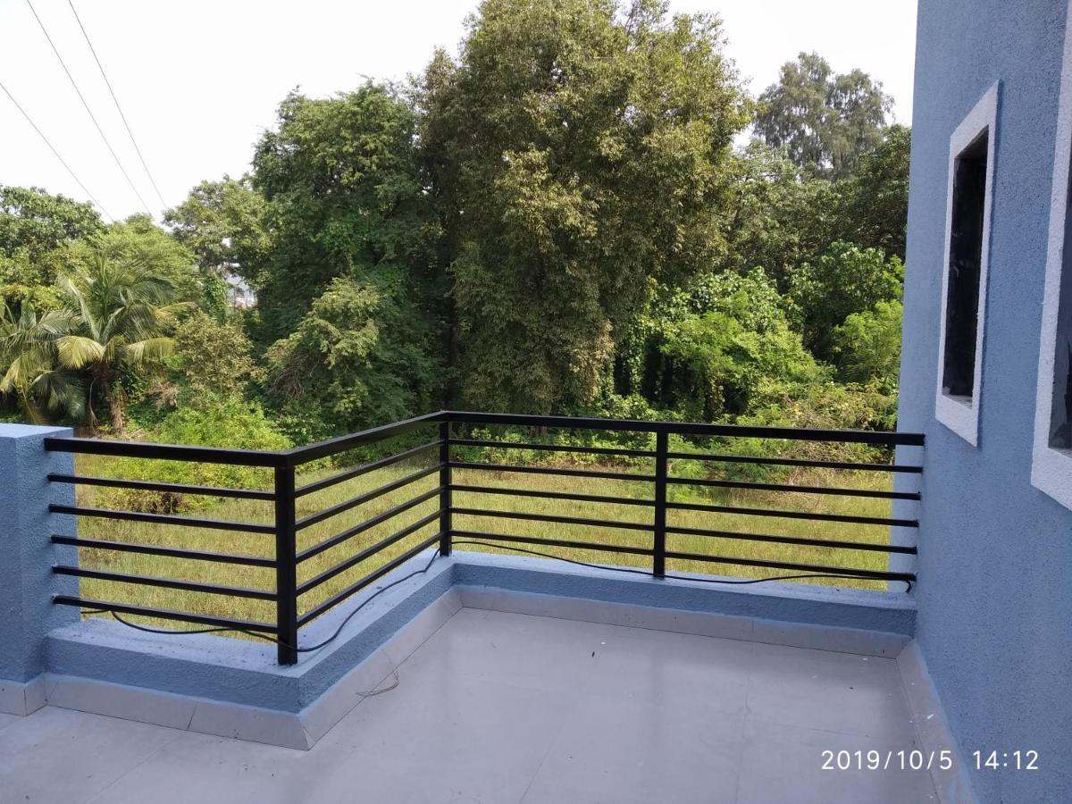 Lotus Hotel Nagaon Beach Alibag Exterior photo